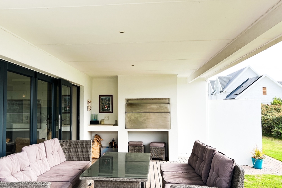 4 Bedroom Property for Sale in St Francis Links Eastern Cape